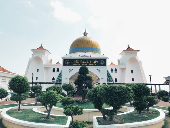 Masjid Selat Melaka