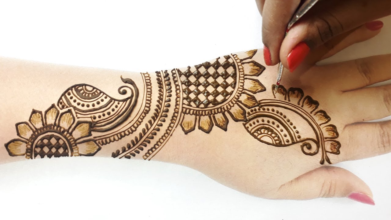 special mehndi designs for happy new year 2023 (13)