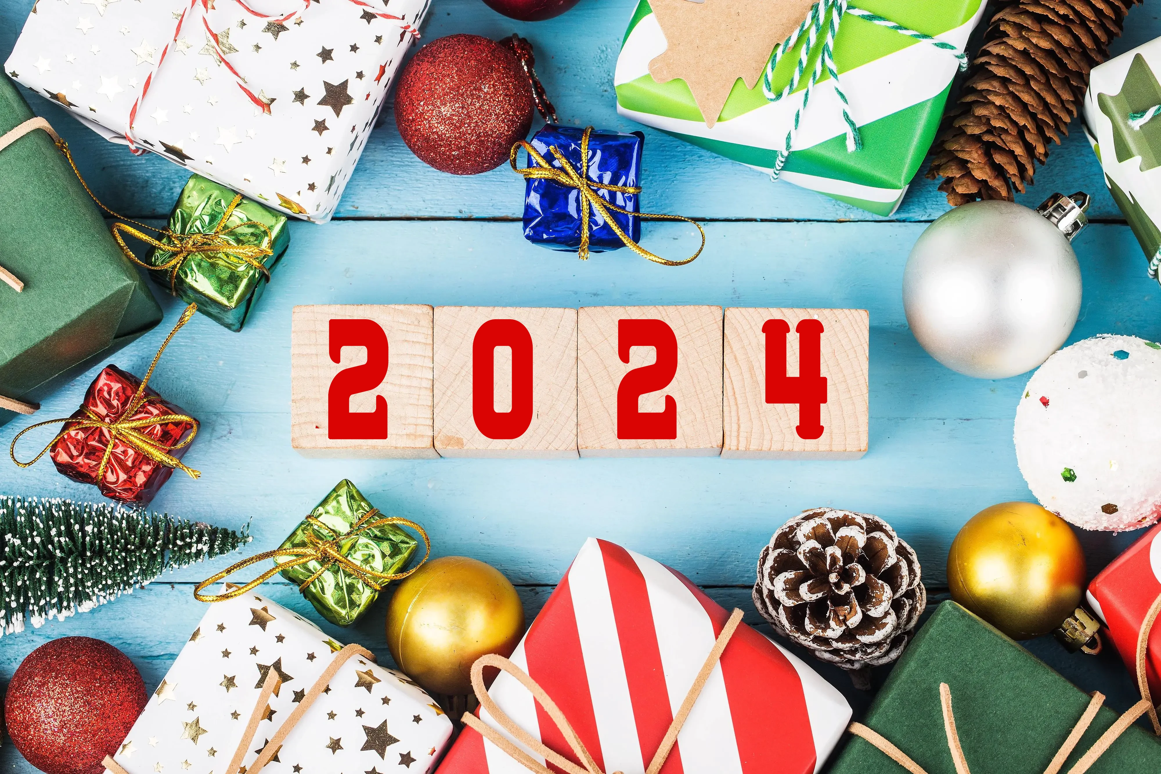 New Year 2024 4k Ultra HD Wallpaper with christmas gift box