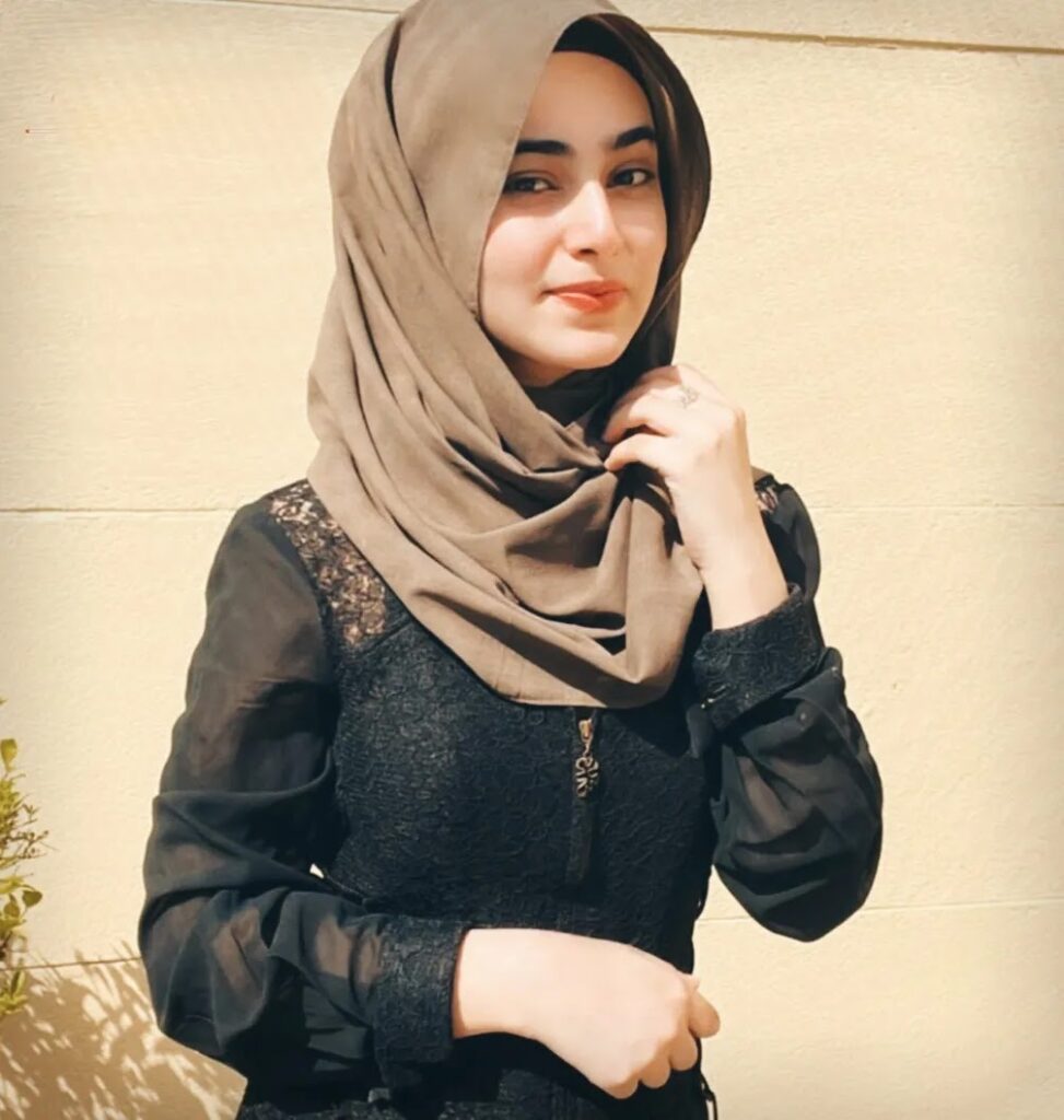Cute Muslim Girl Pics 23