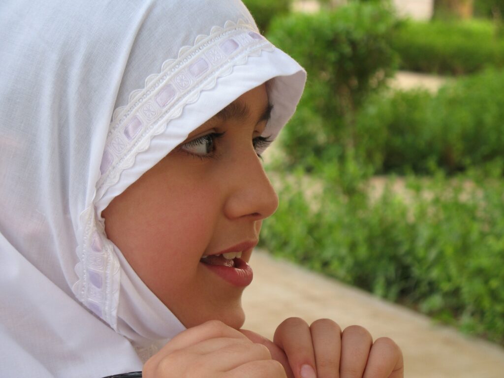 Cute Muslim Girl Pics 7