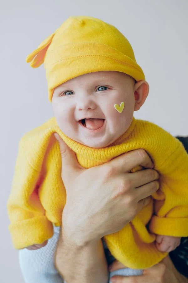 Cute Babies Images For Whatsapp FB DP 4