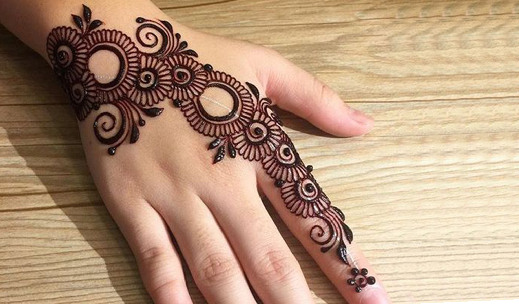 Mehndi Designs Latest