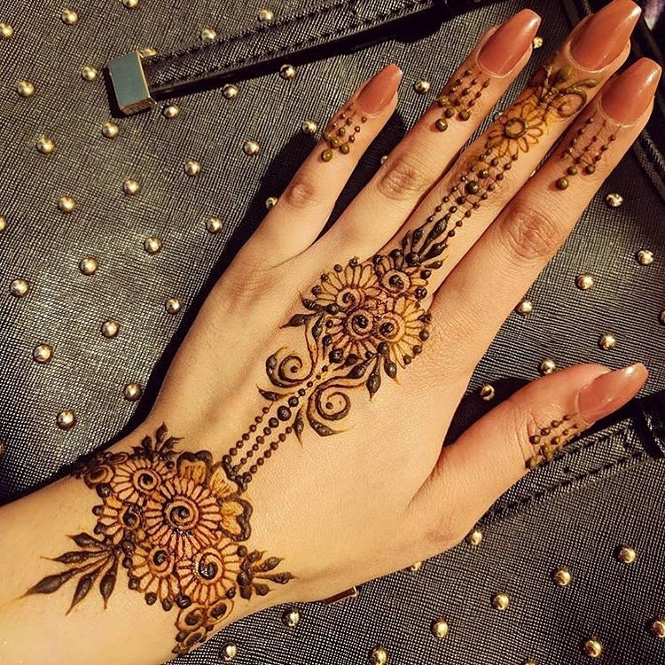 simple mehndi design ideas