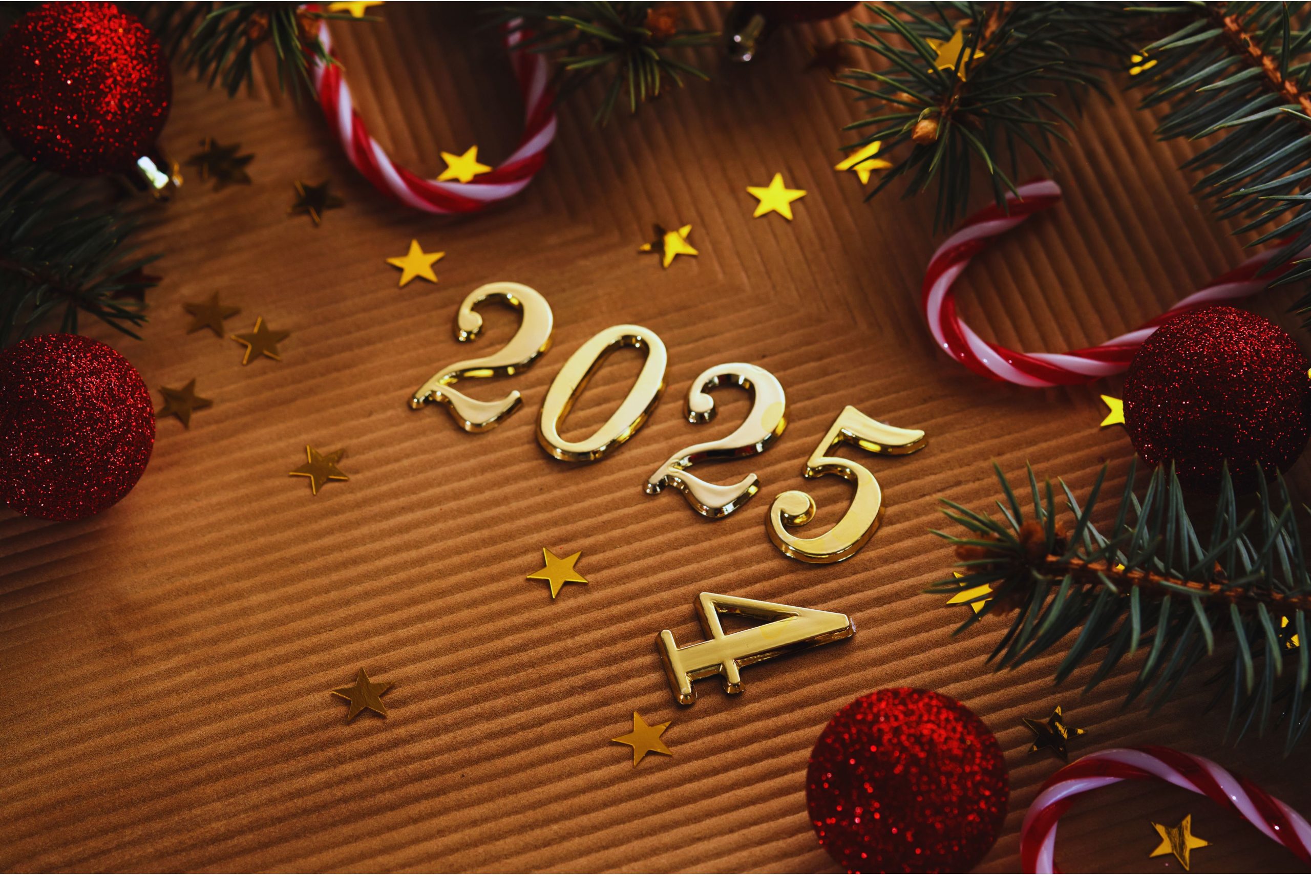 greeting 4k UHD Wallpaper for happy new year 2025